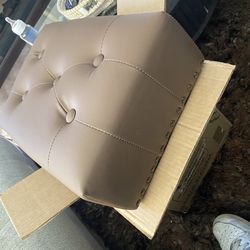 Foot Stool (READ DESCRIPTION )