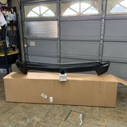 2023 Chevy Silverado Front Bumper (Small Dent)
