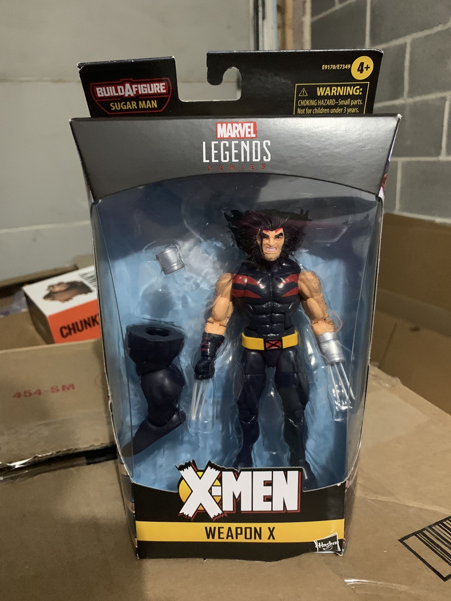 Hasbro Marvel Legends Series 6-inch Collectible Weapon X Action Figure Toy X-Men: Age of Apocalypse Collection