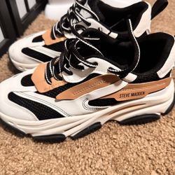 Steve Madden used once