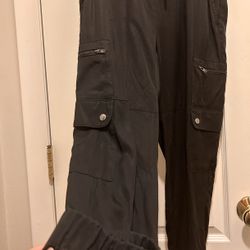 Banana Republic, Cargo Pants, New Condition Moment Size Medium