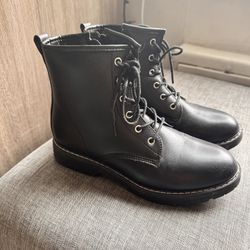Kids Boots