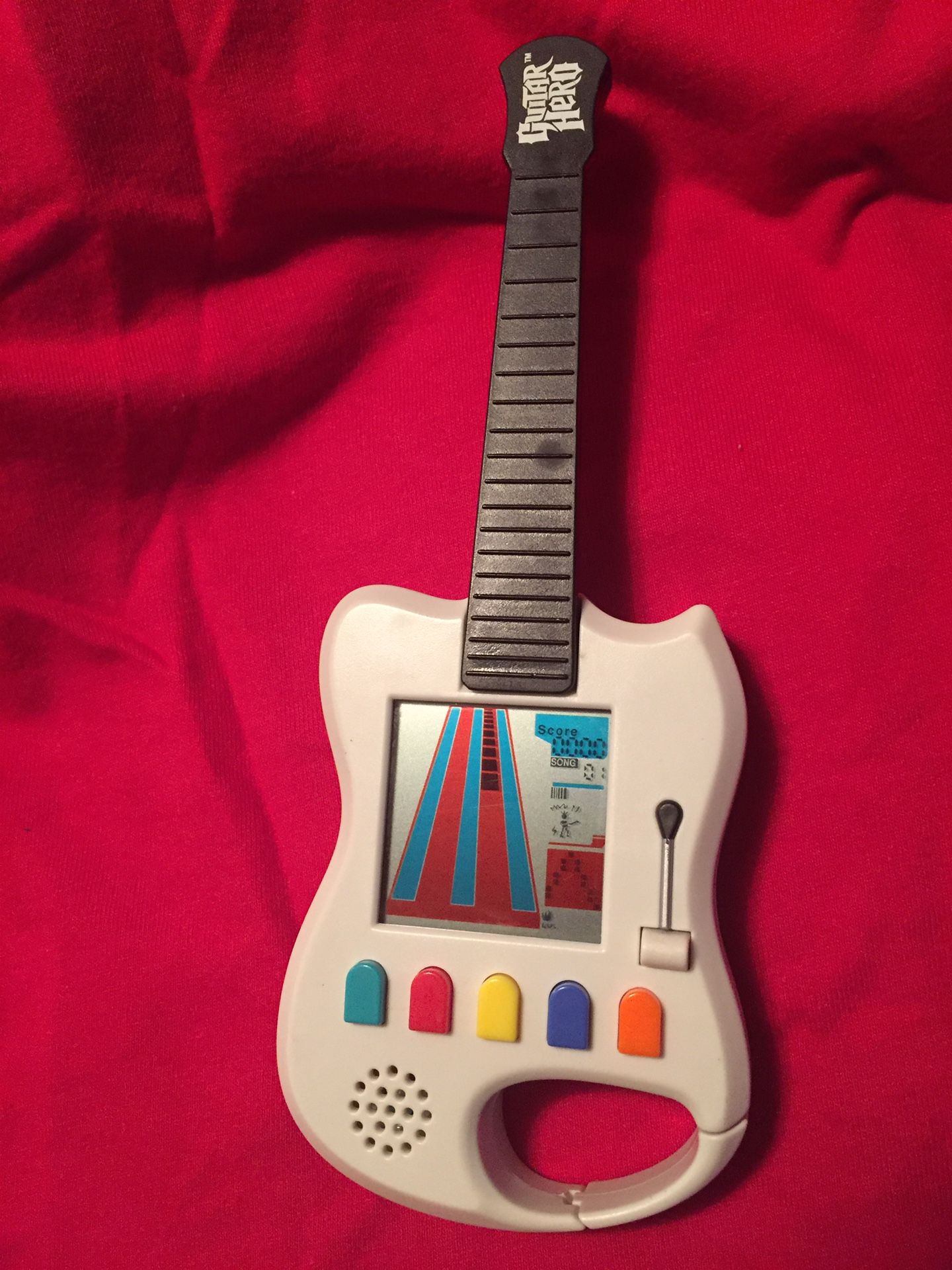 GUITAR HERO HANDHELD GAME 2007