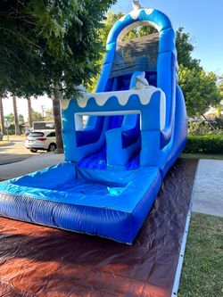 20ft waterslide 🌴