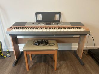 Yamaha YPG - 365 Keyboard / Digital Piano 88 - Key