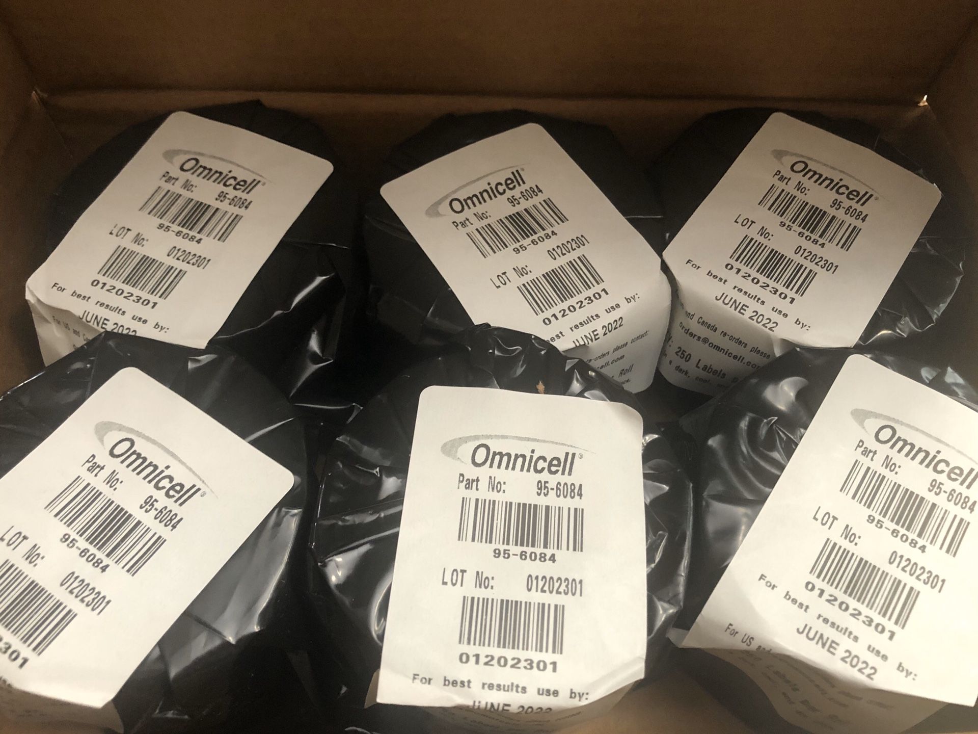 Omnicell DT Label for G4 Platform 2"x 4" label with a 1" core 250 labels per roll / 6 rolls per case Part# 95-6084