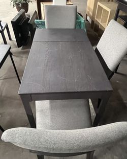 Modern Smoke Gray Dining Table Set with 4 chairs
