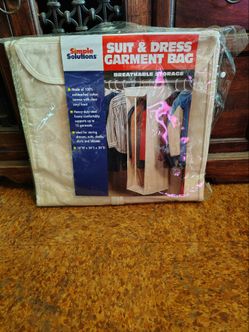 Garment Bag: Brand New. $10