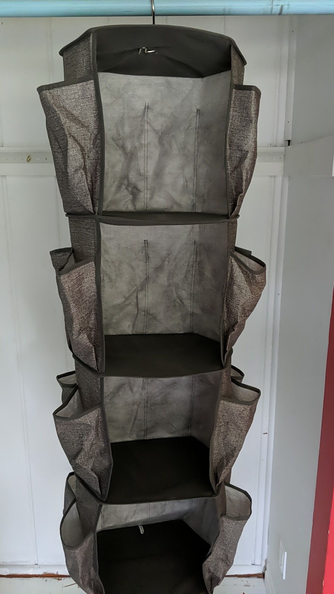 Hanging shoe organizer