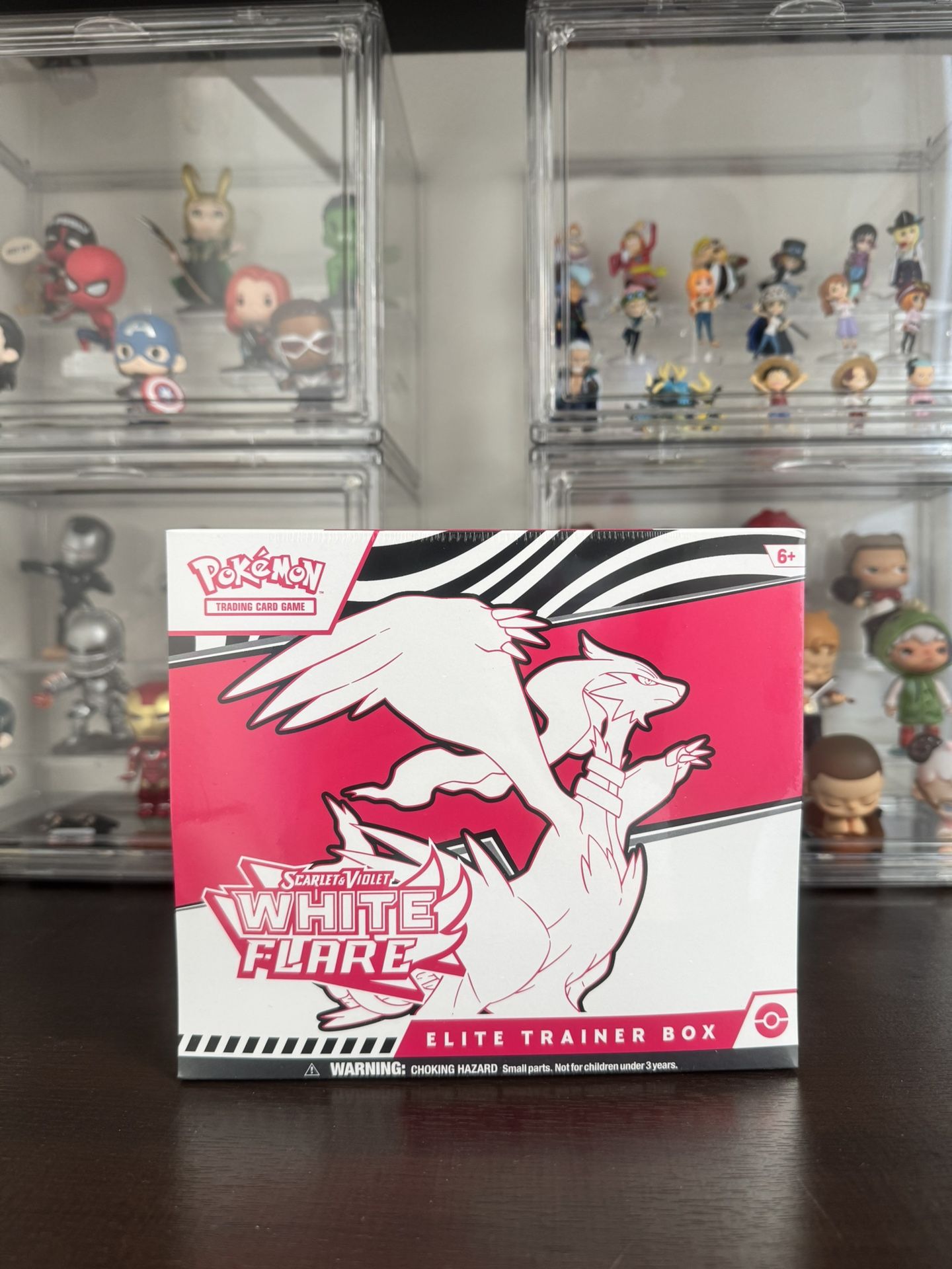 White Flare ETB