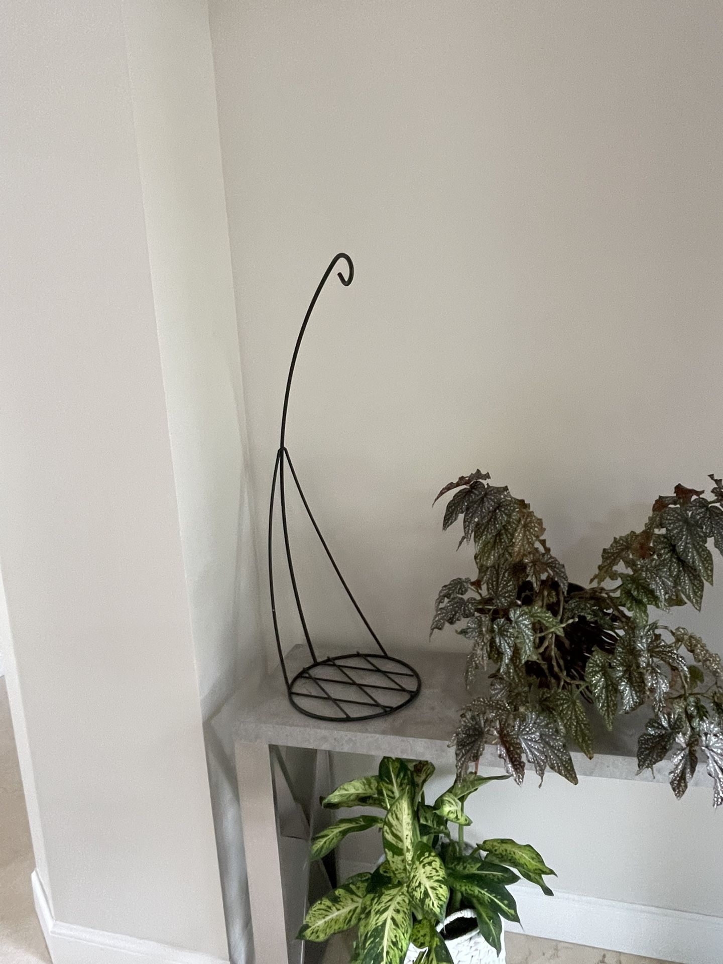 Plant Stand 3ft Tall