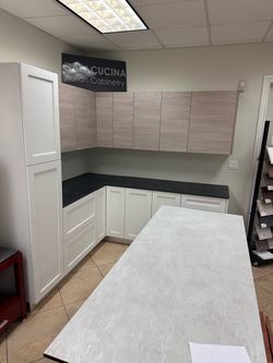 7X8 Kitchen Display