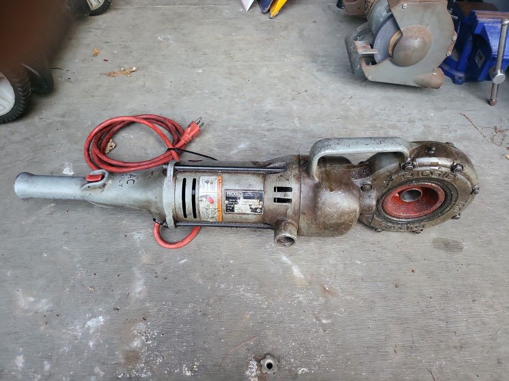 Rigid 700 Electric Pipe Threader