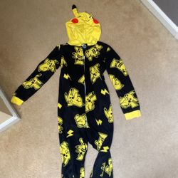 Pokémon Pajama/costume Size 8/10