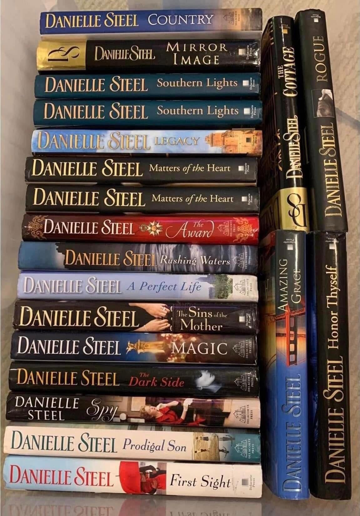 Danielle Steel Books - EDINBURG