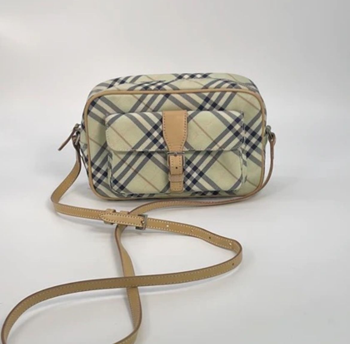Preloved Burberry Light Green Nova Check Blue Label Crossbody Camera Bag