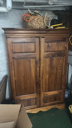 Dresser