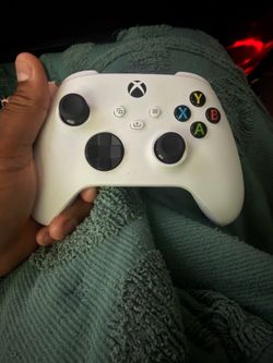 Xbox Series S With One Controller