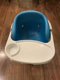 Baby booster seat