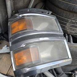 2015 silverado 1500 headlight