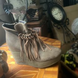 Women’s Boots 