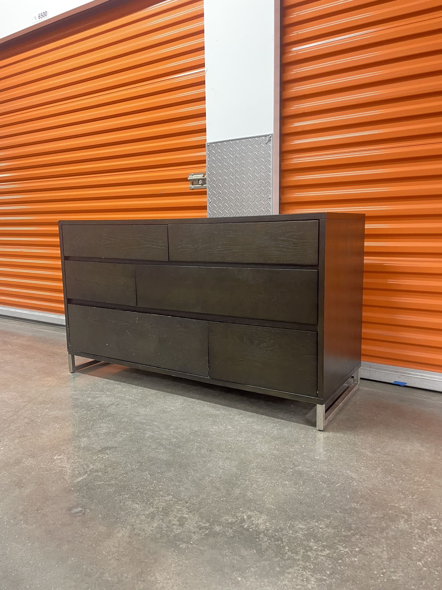 West Elm 56” Hudson 6 Drawer Dresser FREE DELIVERY NYC for Sale in