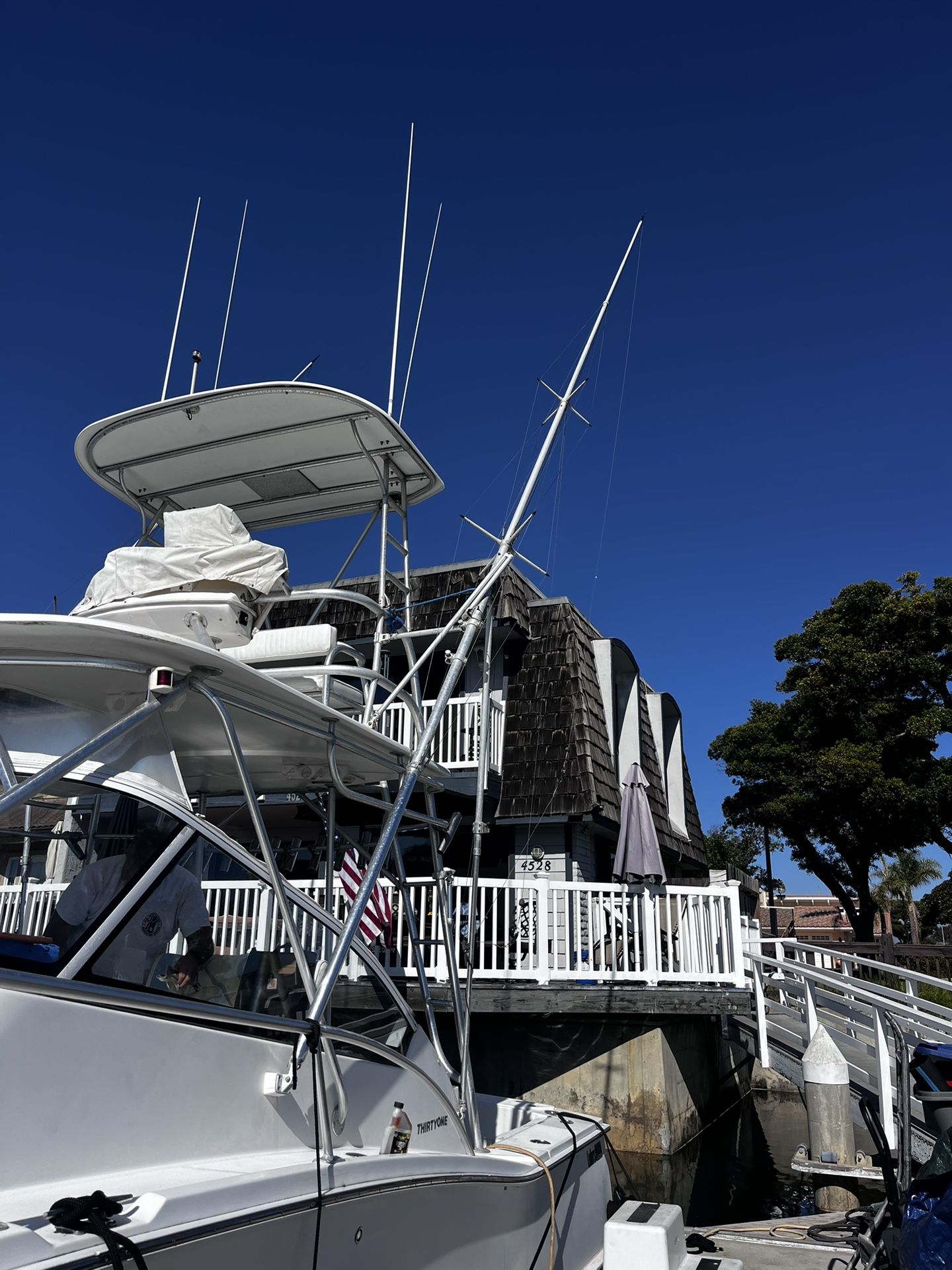 Universal Outriggers