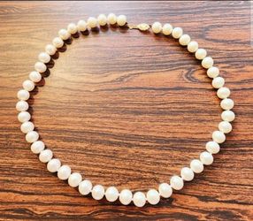 Pearl Necklace