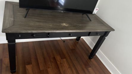 Ashley Furniture Desk