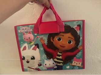 Gabby dollhouse travel color set