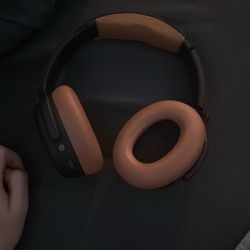 Skullcandy Headphones Barely Used ($250 Retail)