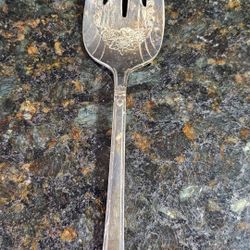 1847 Rogers Bros IS "First Love " Silver Plated Fork 9" Floral Pattern 