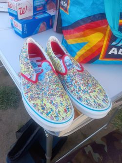 Limited Edition Vans Where's Waldo? Size 10