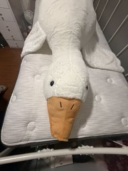 Large Goose Plush Toy