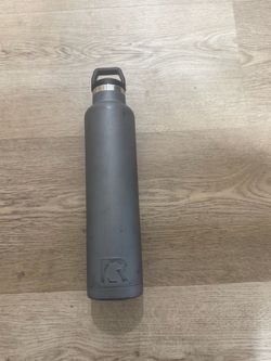RTIC stainless steel water bottle 26oz