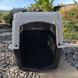 Large Extra-Durable Dog Crate / Pet Kennel – Great Condition! 🐾