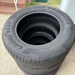 Goodyear 275 60R20