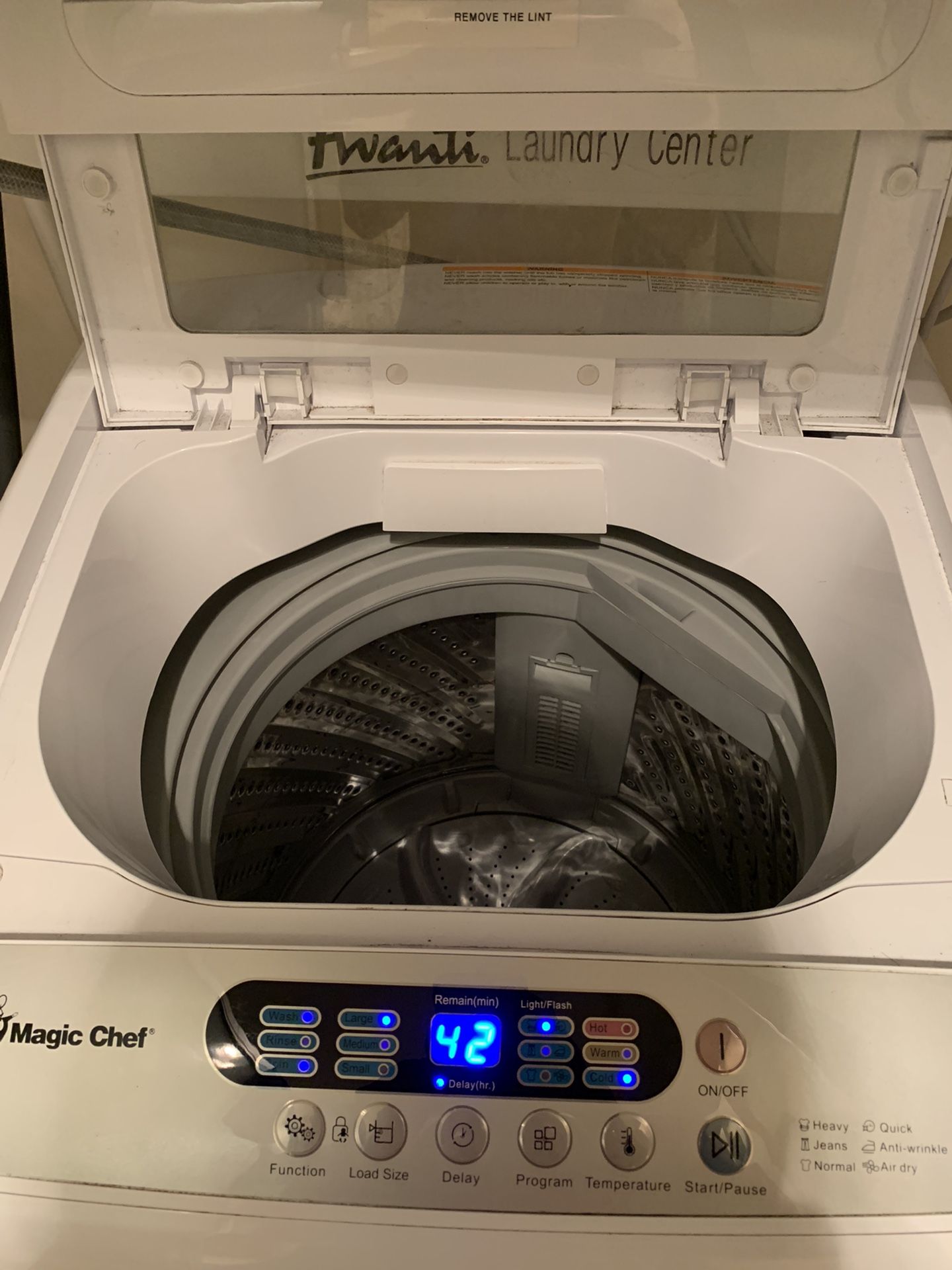 Magic Chef 0.9 Cu. Ft. Portable Washer (Laundry) for Sale in Sterling, VA -  OfferUp