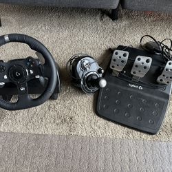 Logitech G920 Racing Wheel