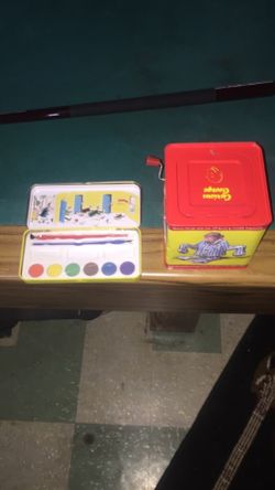 Curious George jack in the box/paint set