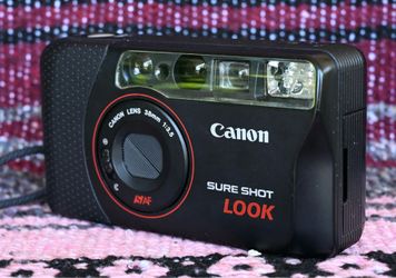Vintage Canon Sure Shot Look 35MM Film Cemera