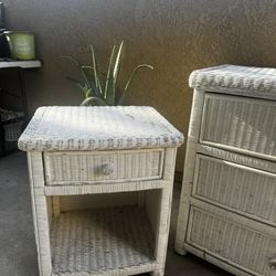 Pier 1 Rattan  Vintage Nightstand/end Table And 3 Drawer Dresser 