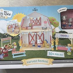 Honey Bee Acres Harvest Festival, Doll Playset with Mini Figures, 62 Pieces
