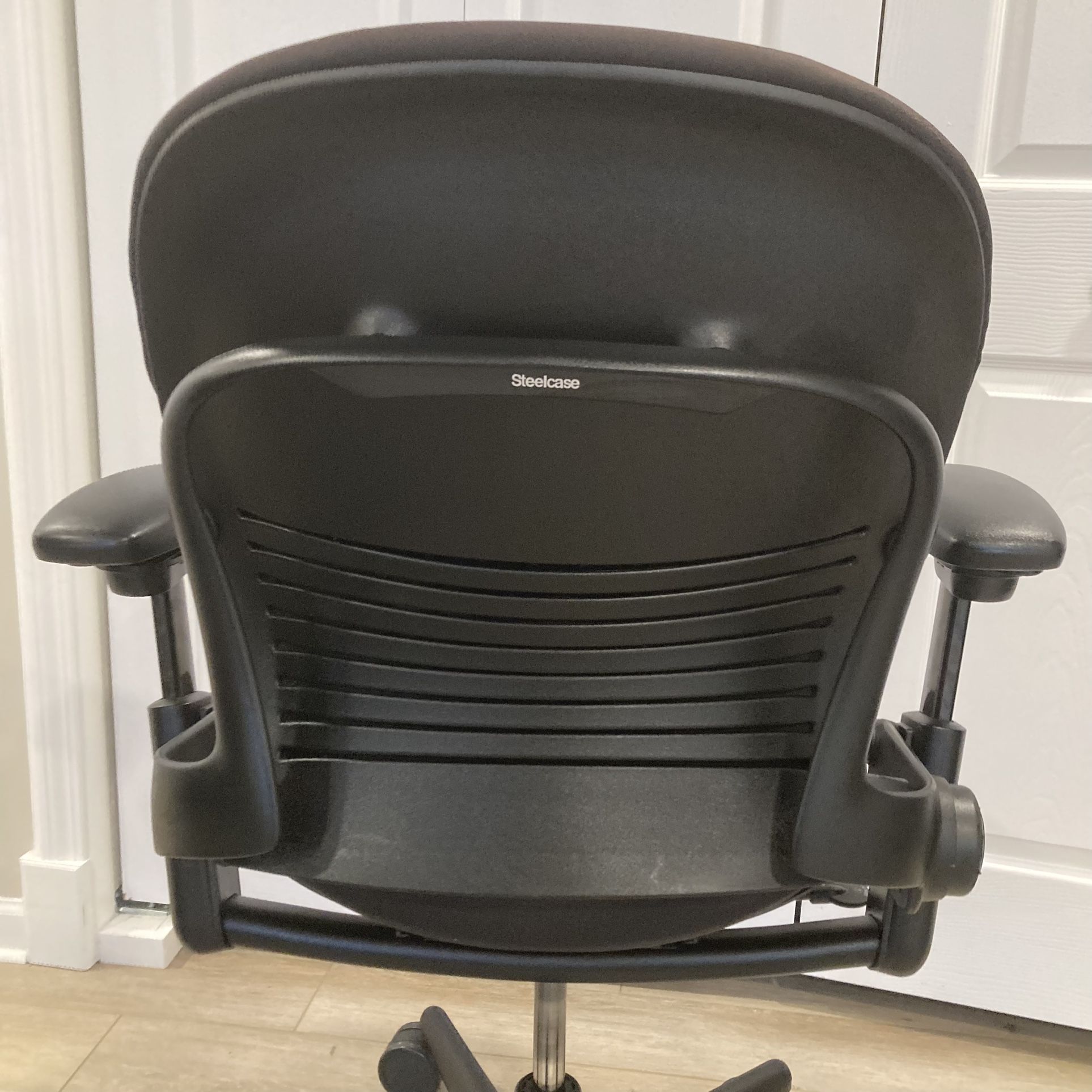 Professionally Cleaned Steelcase Leap Office Chair for Sale in