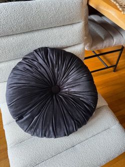 Round Velvet Throw Pillow