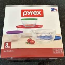 NEW Pyrex Glass Mixing Bowls 8pc Set