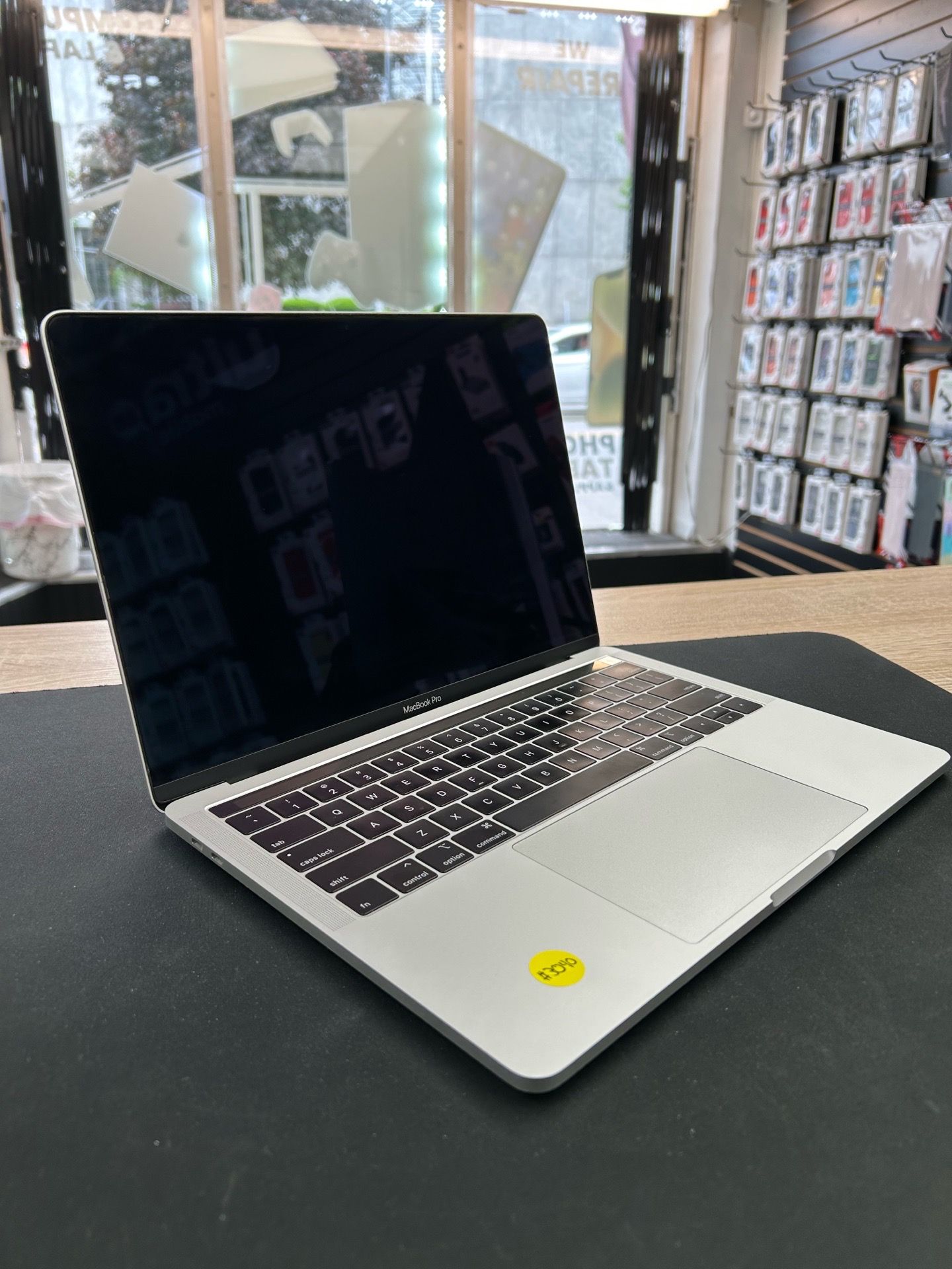 MacBook Pro 13” (2019)(256GB)