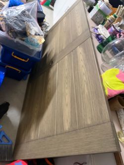 Outdoor aluminum patio table