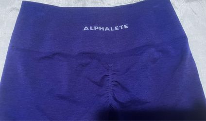 Shorts Alphalete morado y gris $10 cada uno