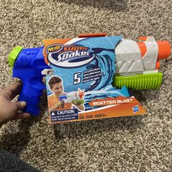 Nerf -Super Soaker Scatter Blast Water Gun- 15” NEW in Original Package